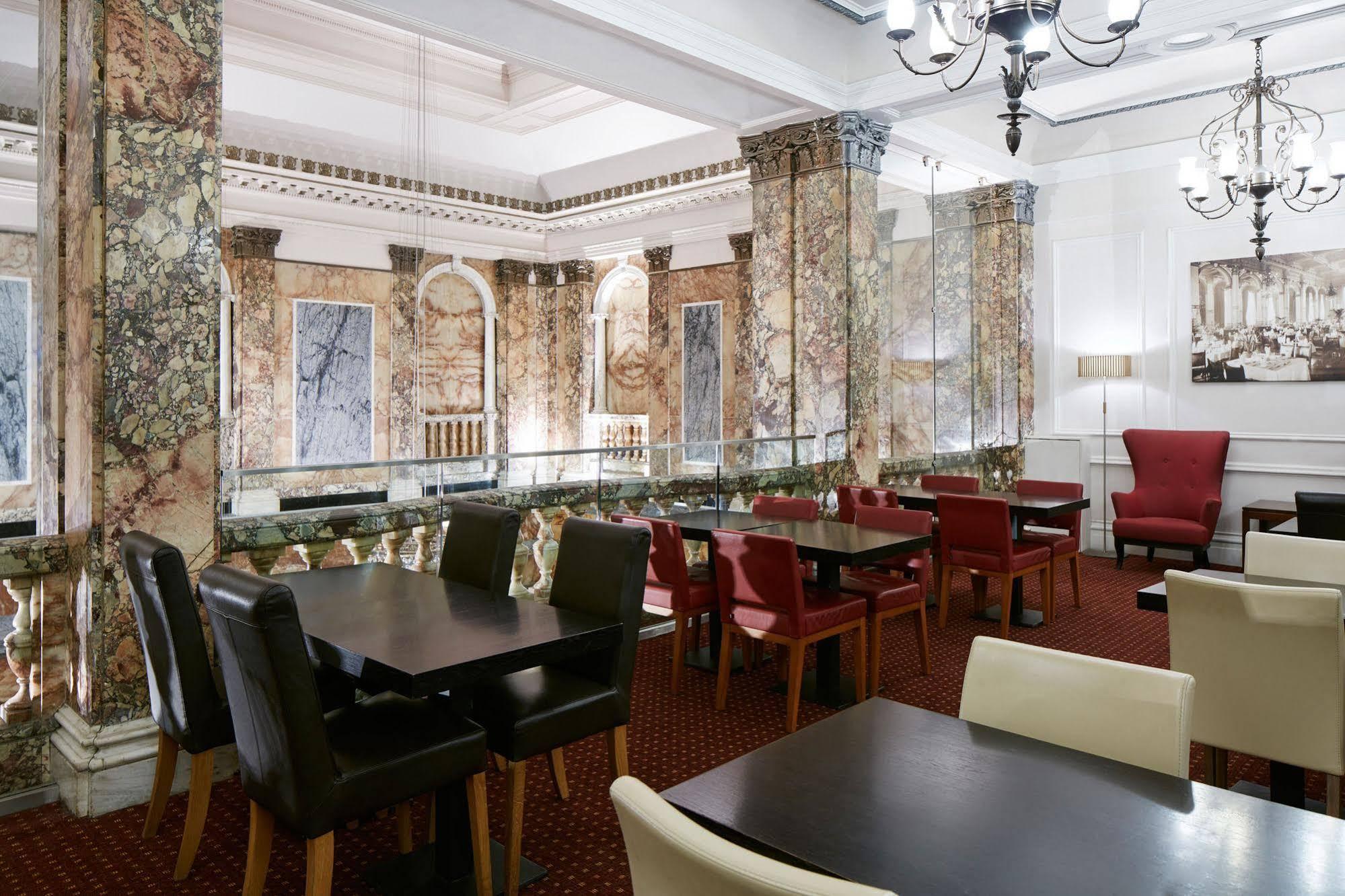 Club Quarters Hotel Trafalgar Square, Лондон Екстер'єр фото